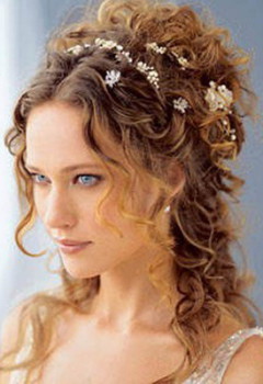 Wedding Hairstyles For Long Curly Hair